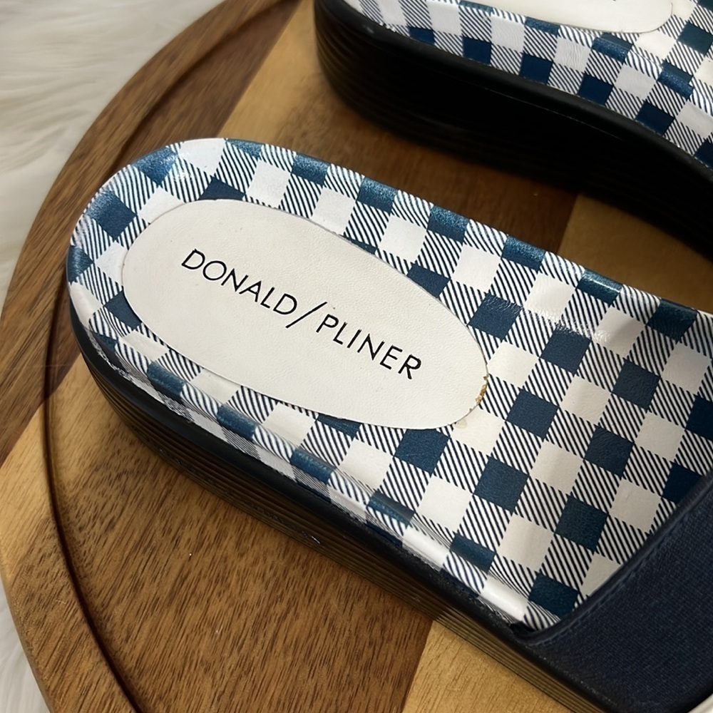 DONALD PLINER Navy White Fifi Wedge Flip Flop Summer Nautical Sandal 6 - Picture 5 of 11